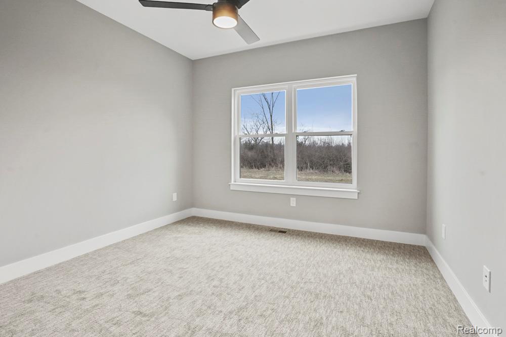 7195 Geraldine Circle, Swartz Creek, MI 48473 — Photo 22
