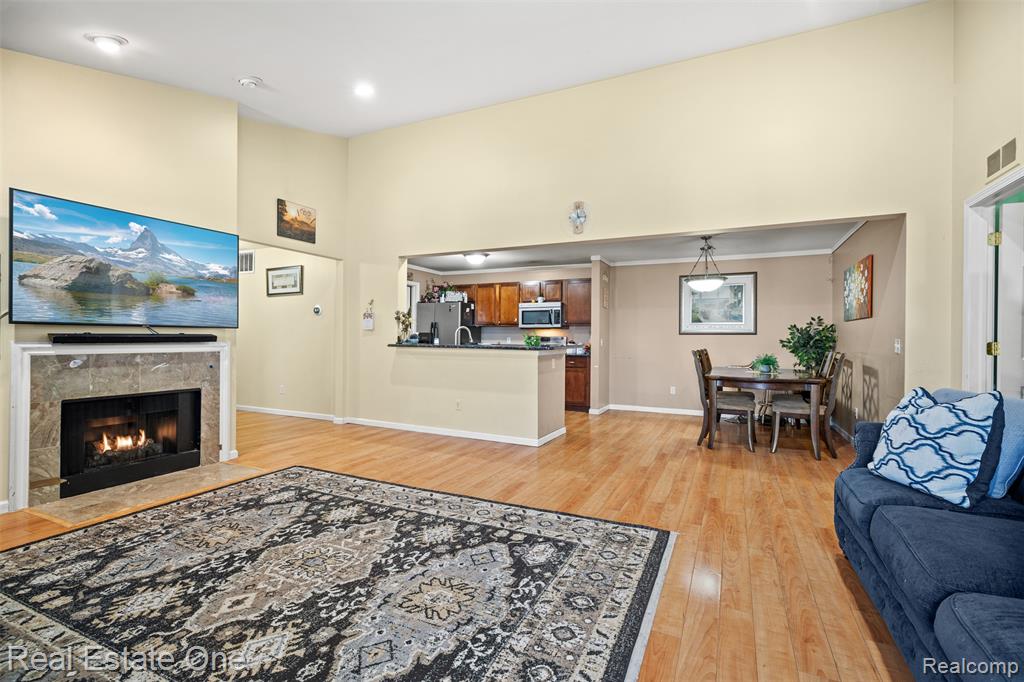 21628 Majestic Drive, Trenton, MI 48183 — Photo 10