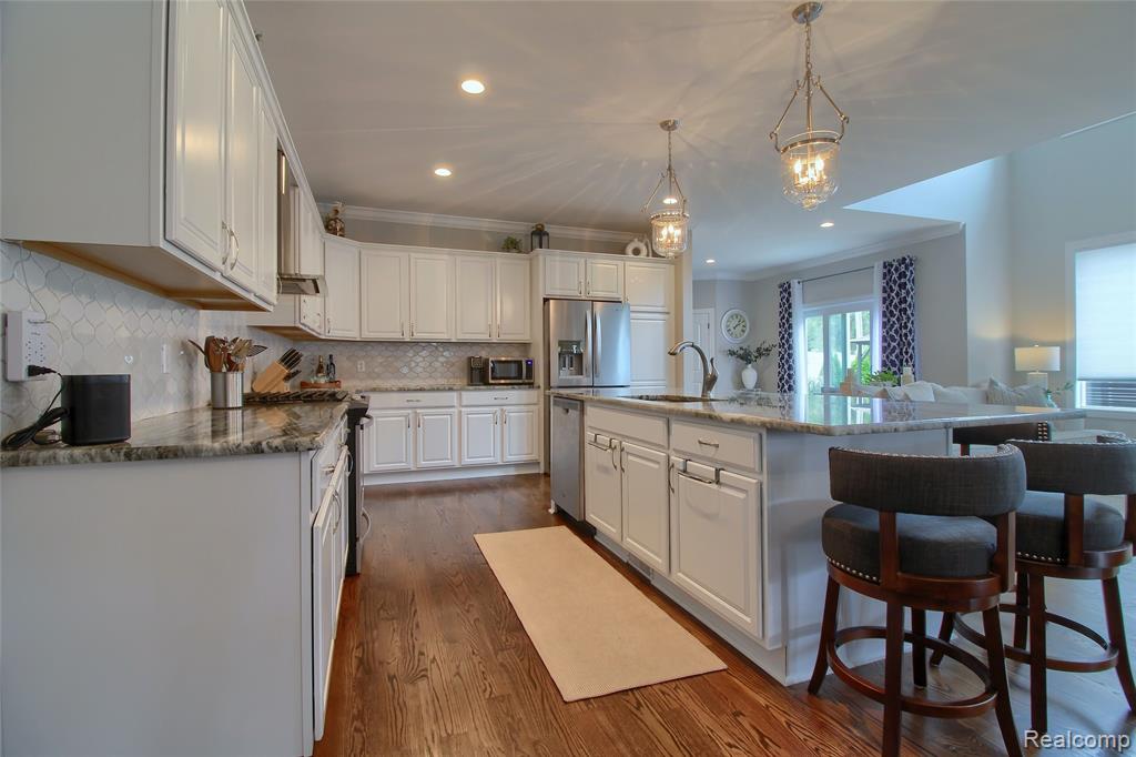 526 Plum Street, Wyandotte, MI 48192 — Photo 14