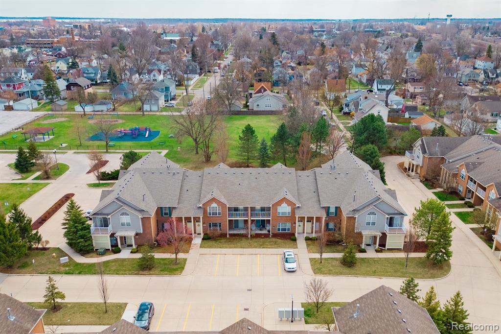 491 MULBERRY Street, Wyandotte, MI 48192 — Photo 30