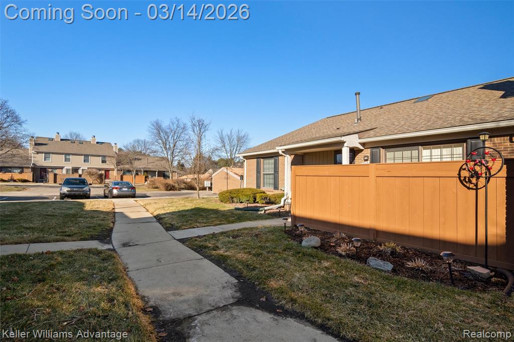 40015 Crosswinds Drive, Novi, MI — Photo 28