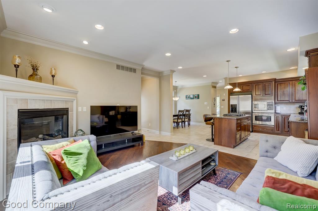 721 S Kenwood Avenue, Royal Oak, MI 48067 — Photo 19