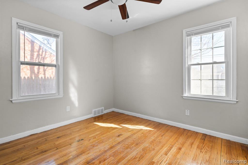 6124 LODEWYCK Street, Detroit, MI 48224 — Photo 25