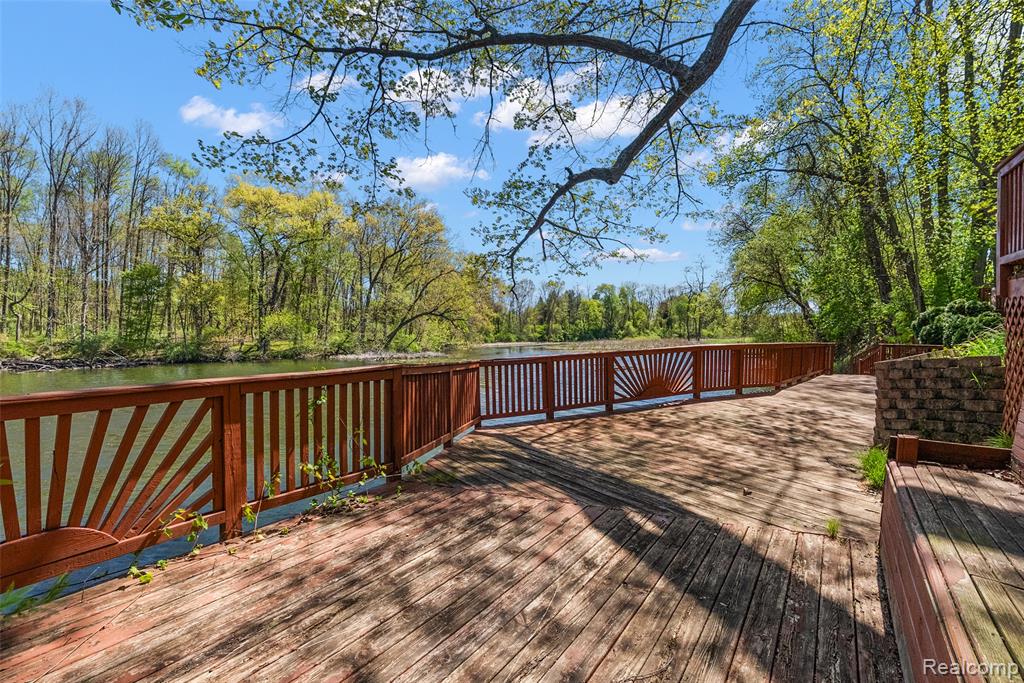 2475 S Ortonville Road, Ortonville, MI 48462 — Photo 45