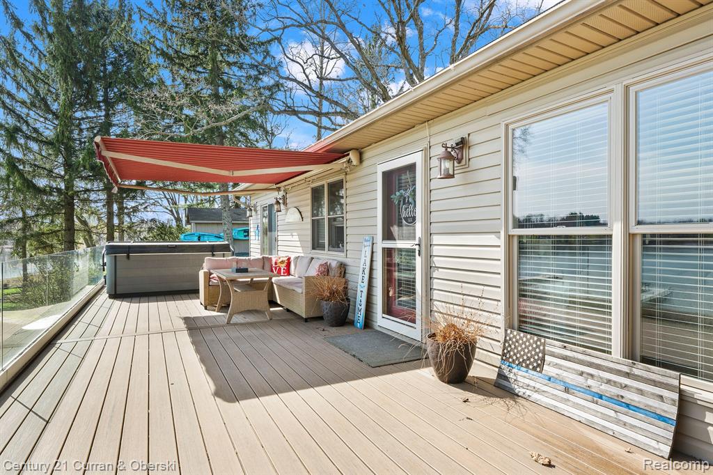 417 CHICAGO Drive, Howell, MI 48843 — Photo 14