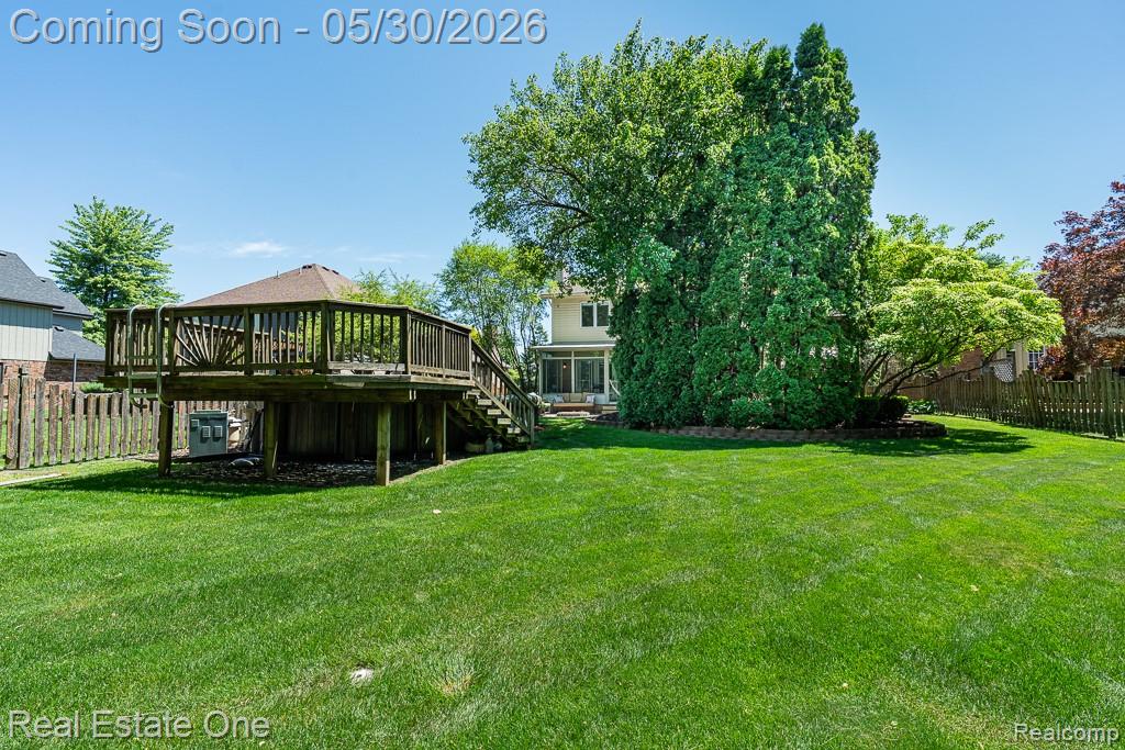 44105 Dunham Court, Clinton Twp, MI 48038 — Photo 35