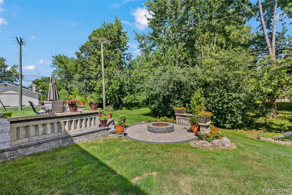 4222 Tallman Drive, Troy, MI 48085 — Photo 6