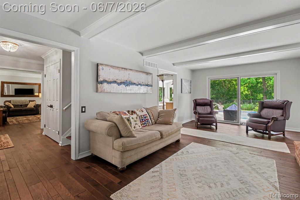 4071 Shore Crest Drive, West Bloomfield, MI 48323 — Photo 8