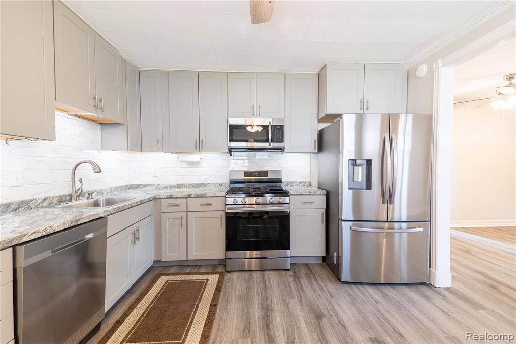 714 Park Avenue, Lincoln Park, MI 48146 — Photo 12