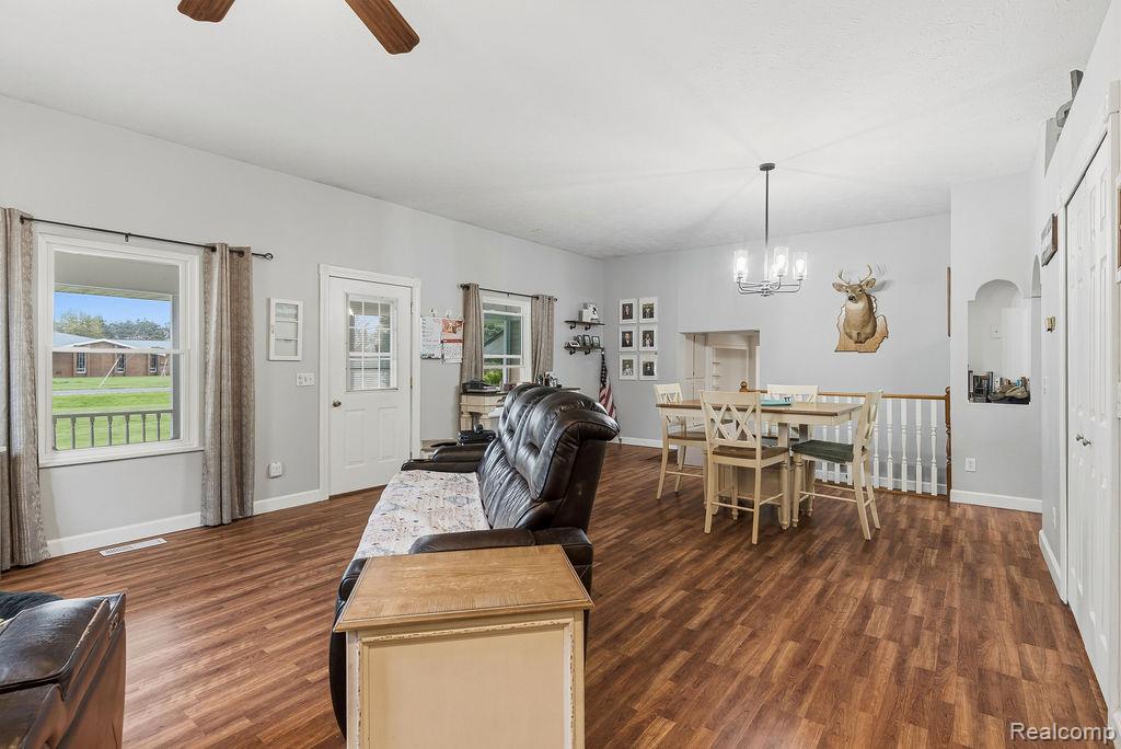 4246 S Durand Road, Durand, MI 48429 — Photo 12