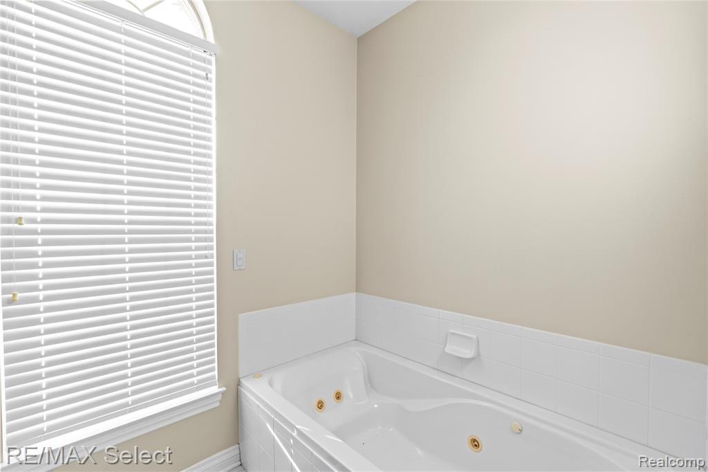 9057 Copper Ridge Drive, Davison, MI 48423 — Photo 17