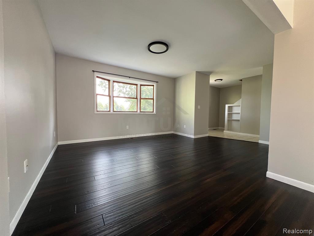 415 S Evans Street, Tecumseh, MI 49286 — Photo 3