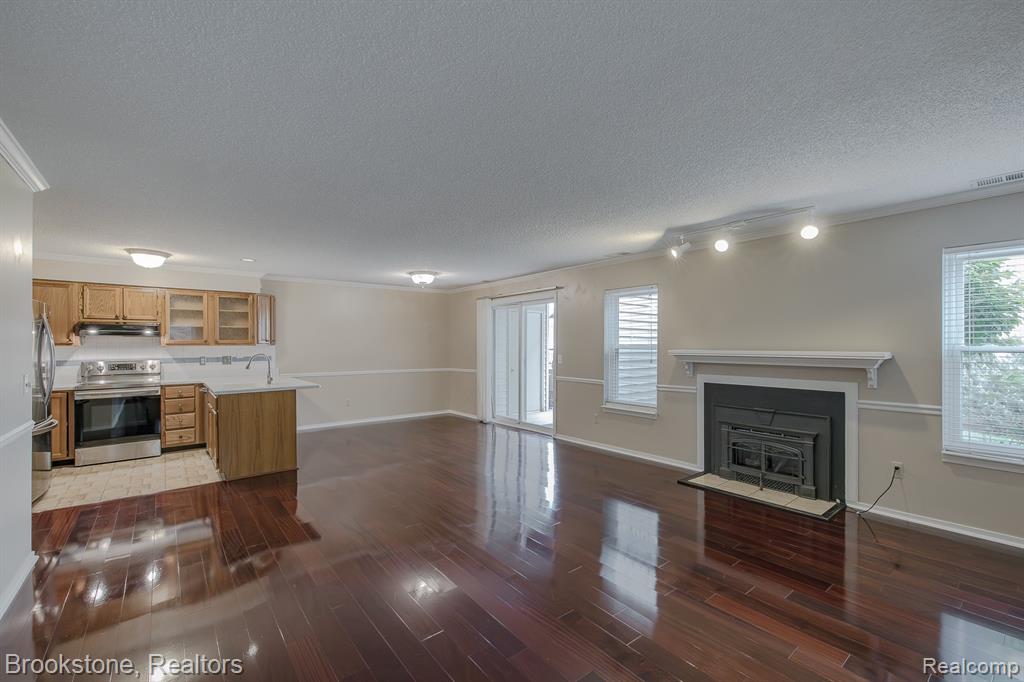5078 Harbor Oak Drive, 40, Waterford, MI 48329 — Photo 16