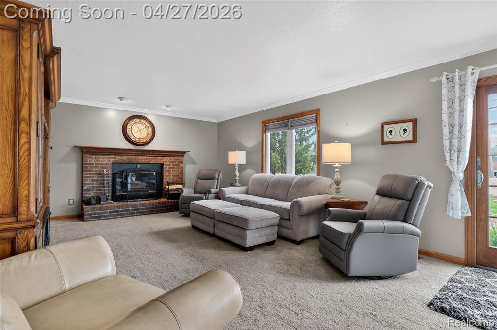 3965 Aspen Court, Trenton, MI 48183 — Photo 9