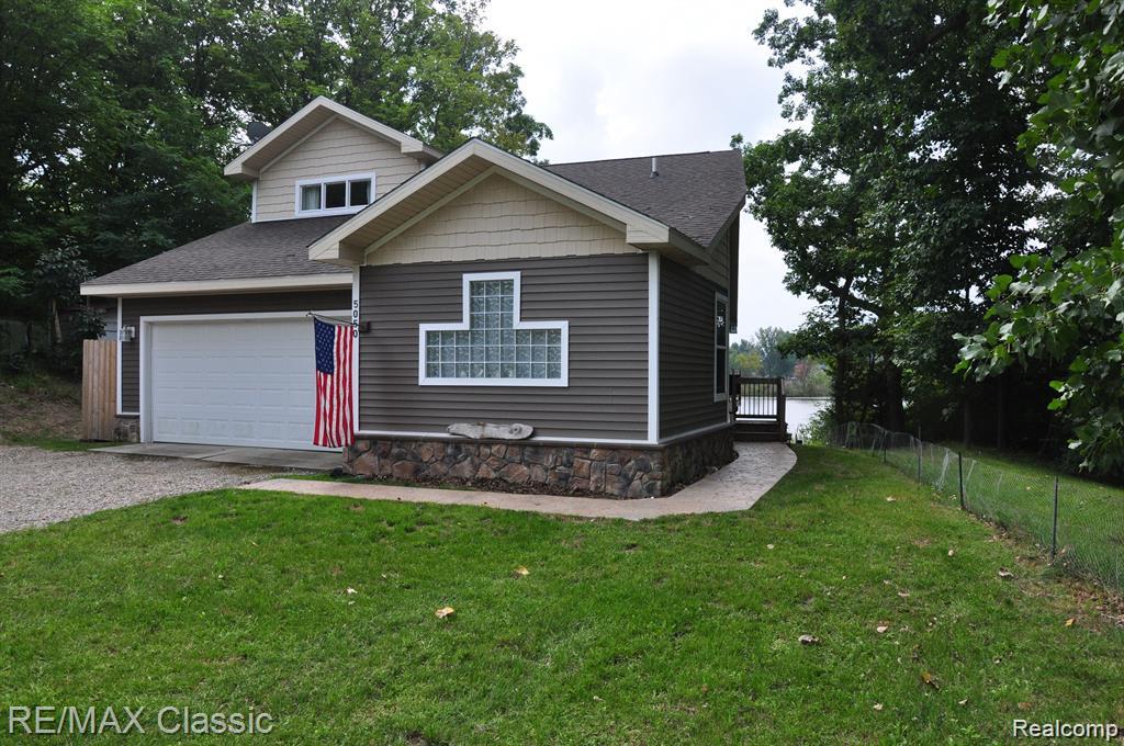 5050 Island Shore Drive, Pinckney, MI 48169 — Photo 2