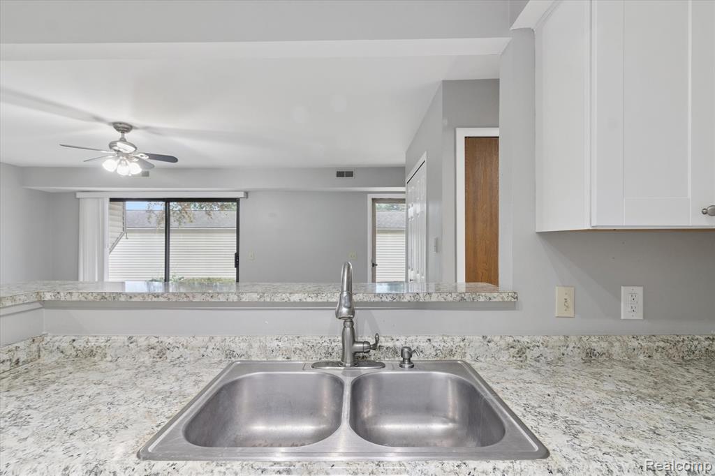 413 Water Tower Circle, Brighton, MI 48116 — Photo 9