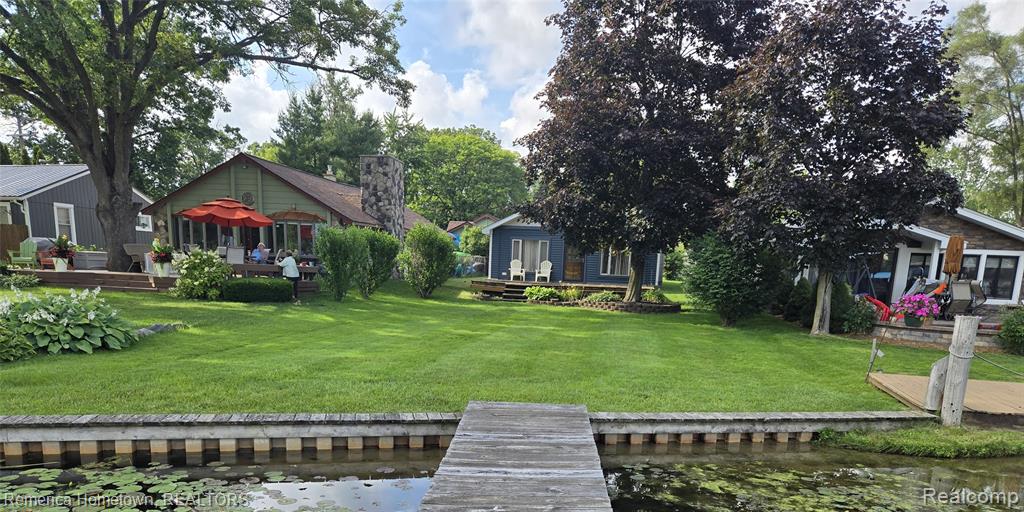 8991 LakeView Drive, White Lake, MI — Photo 29