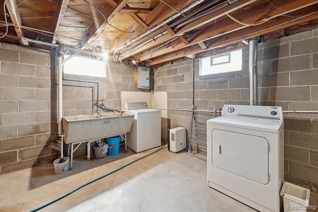 460 OWENDALE Street, Ypsilanti, MI 48197 — Photo 24