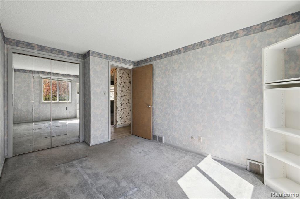 3958 NAPIER Road, Canton, MI 48187 — Photo 23