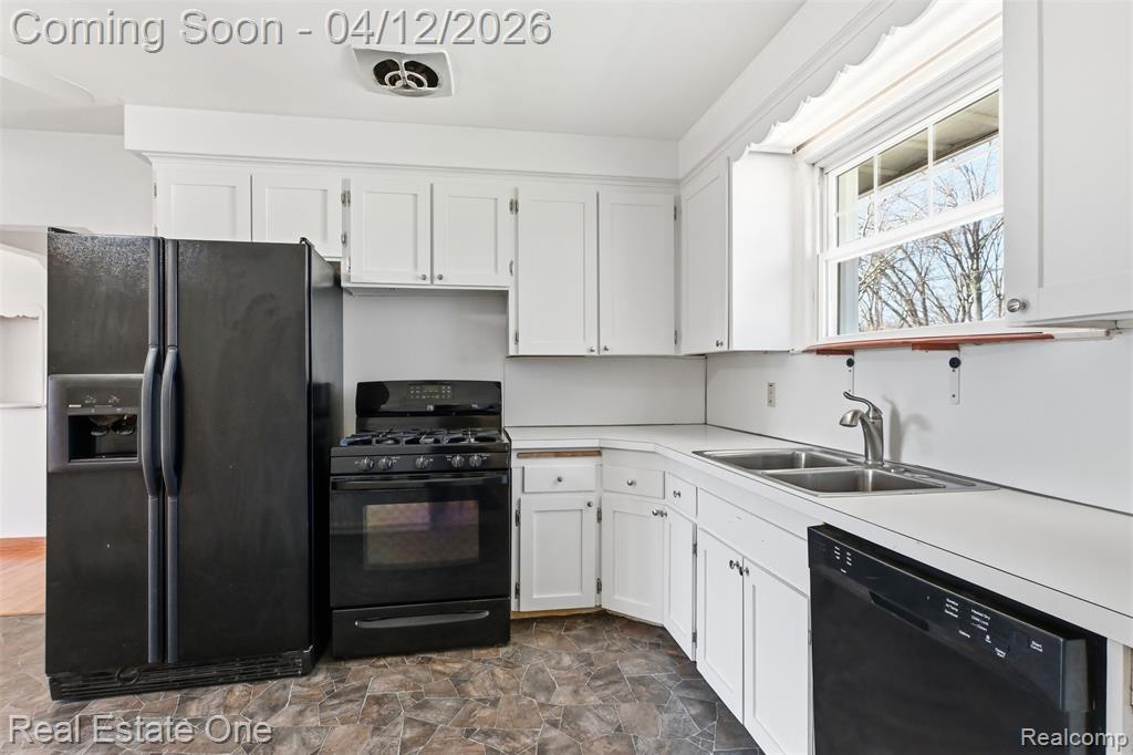 5908 Pine Street, Taylor, MI 48180 — Photo 10