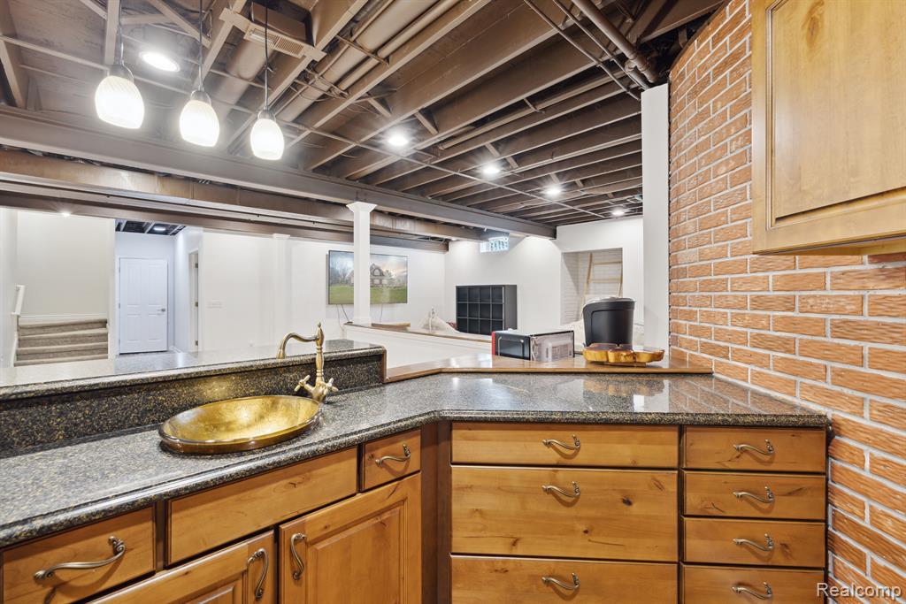 7520 FAIRVIEW Drive, Goodrich Vlg, MI — Photo 42