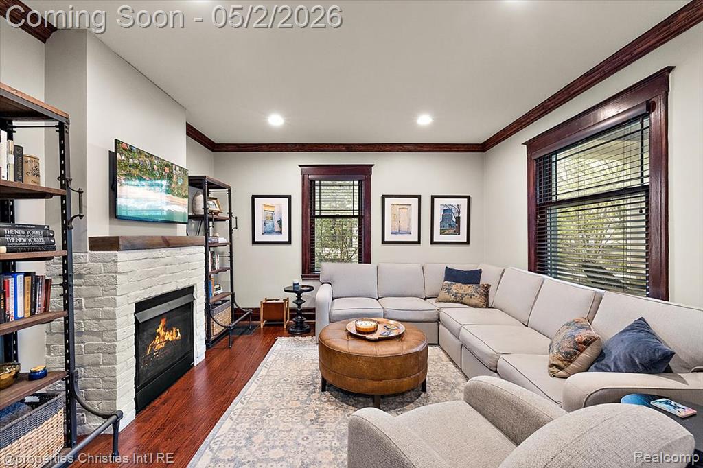 887 Ann Street, Birmingham, MI 48009 — Photo 11