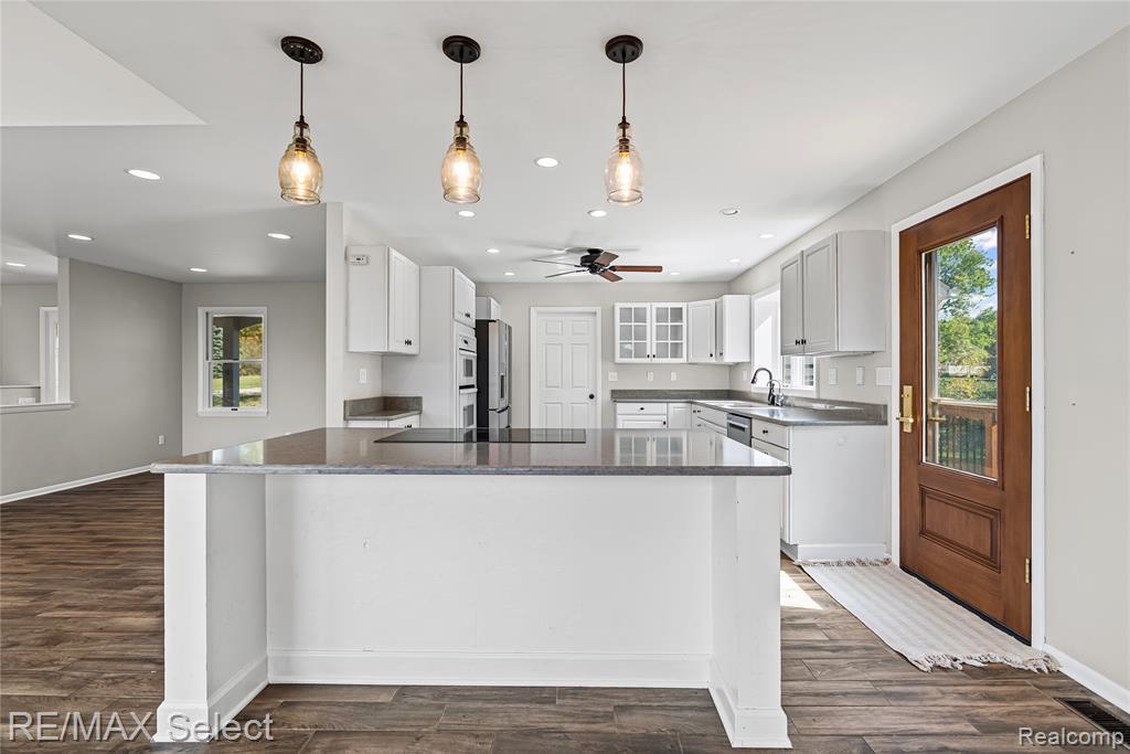 6056 Atlas Road, Grand Blanc, MI 48439 — Photo 15