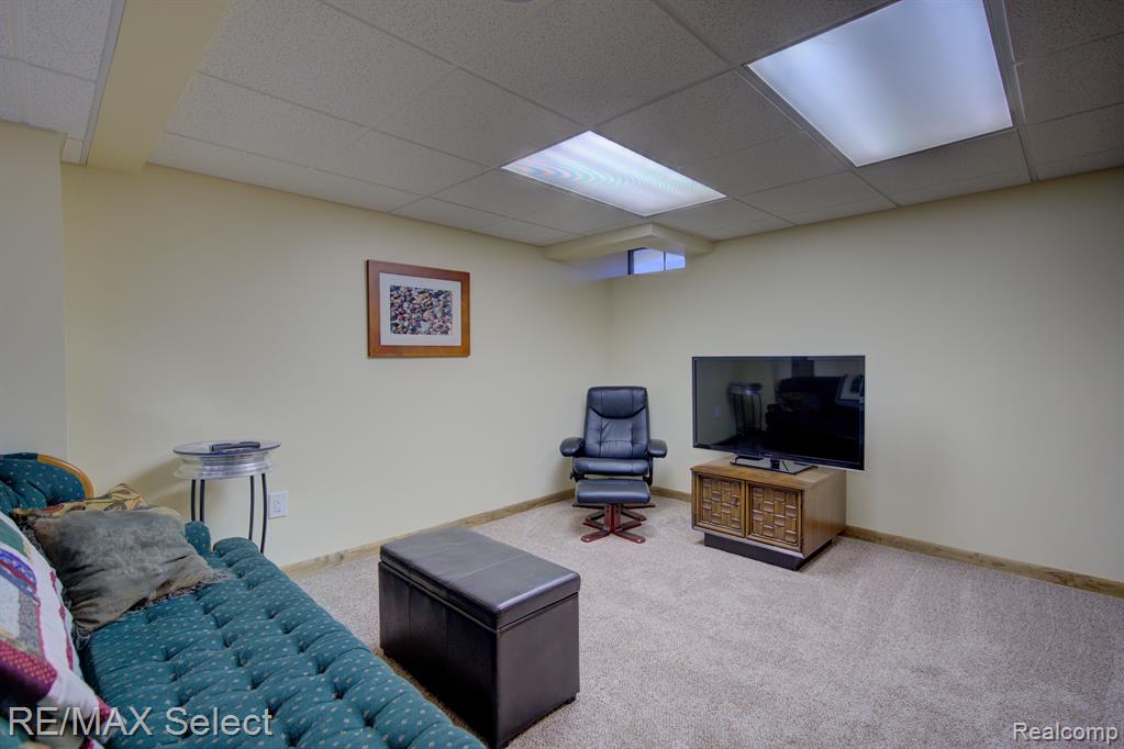 7233 JENNINGS Road, Swartz Creek, MI 48473 — Photo 29
