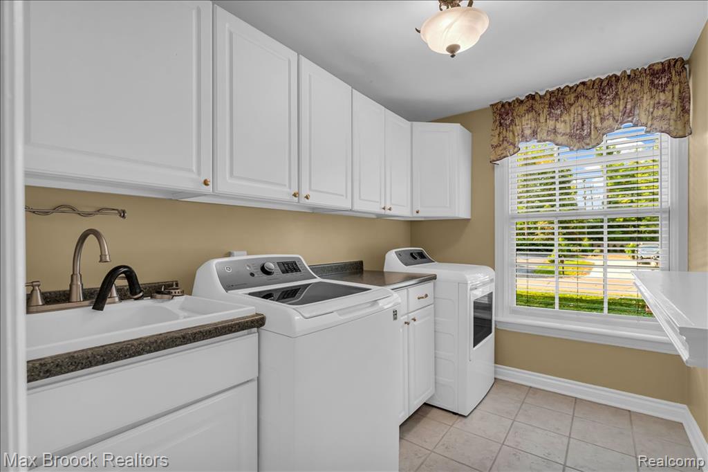 6287 Thorncrest Drive, Bloomfield Hills, MI 48301 — Photo 28