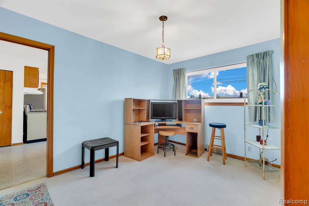 8331 Stanley Drive, Warren, MI 48093 — Photo 23