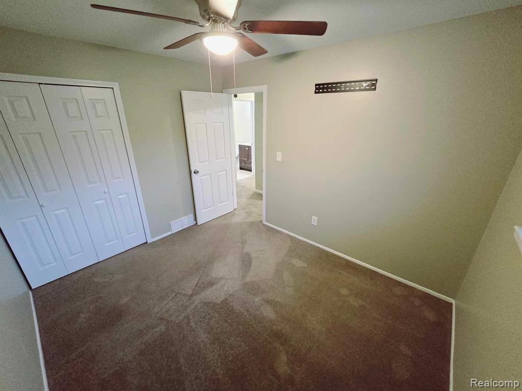 438 N HANLON Street, Westland, MI — Photo 15