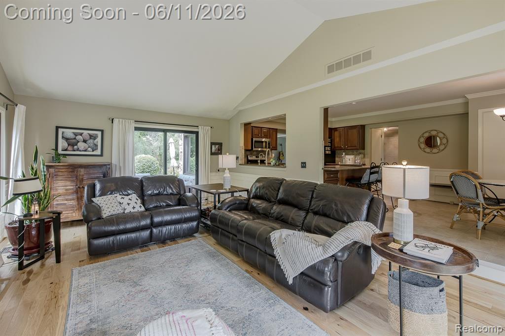 6563 Sun Valley Drive, Clarkston, MI 48348 — Photo 35