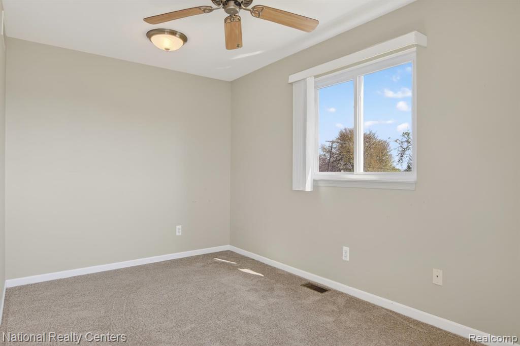 5810 Trombley Road, Newport, MI 48166 — Photo 28