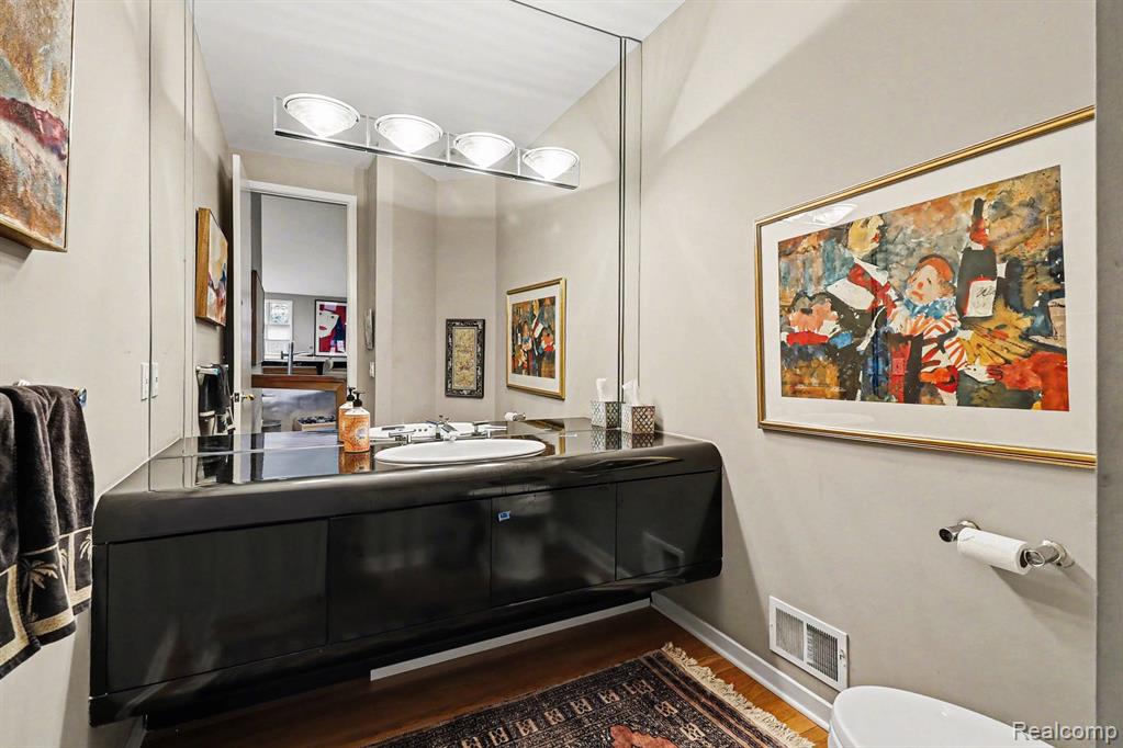 6426 Country Shire Lane, West Bloomfield, MI 48323 — Photo 15