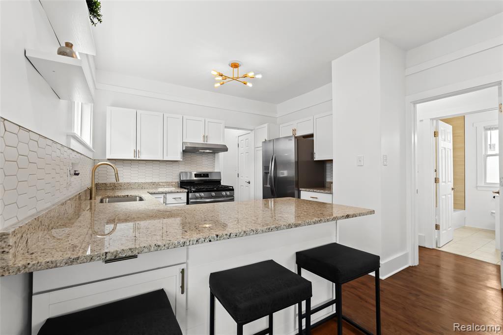 5059 Buckingham Avenue, Detroit, MI 48224 — Photo 8