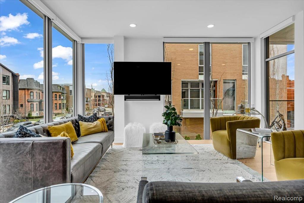 248 Alfred Street, Detroit, MI 48201 — Photo 18