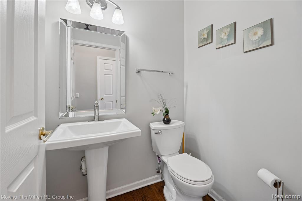 8171 St Johns Drive, Westland, MI — Photo 19