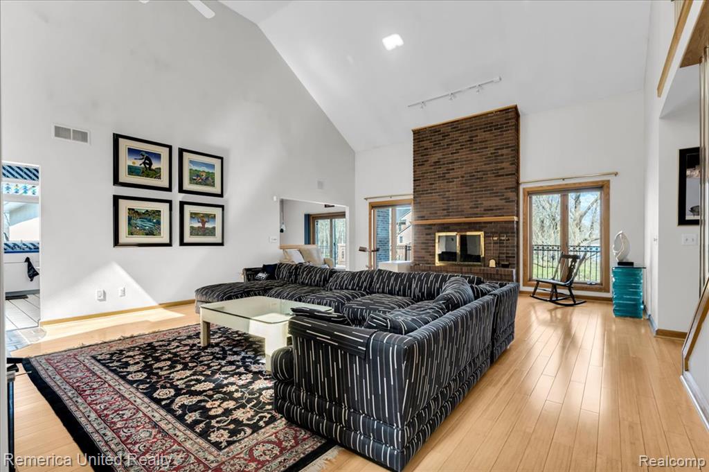 2457 Spring Lake Lane Lane, Brighton, MI 48114 — Photo 7