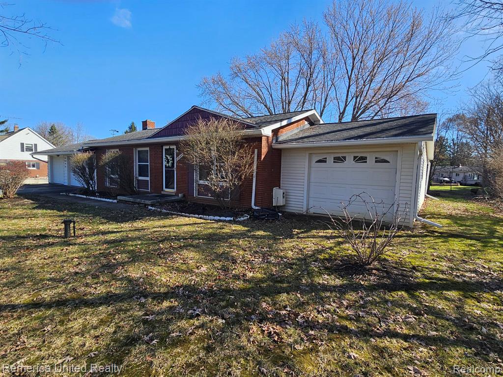 11043 Hamburg Road, Whitmore Lake, MI 48189 — Photo 5