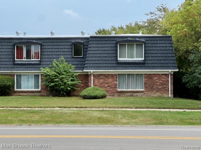 1806 Colonial Village Way, 1, Waterford, MI 48328 — front exterior