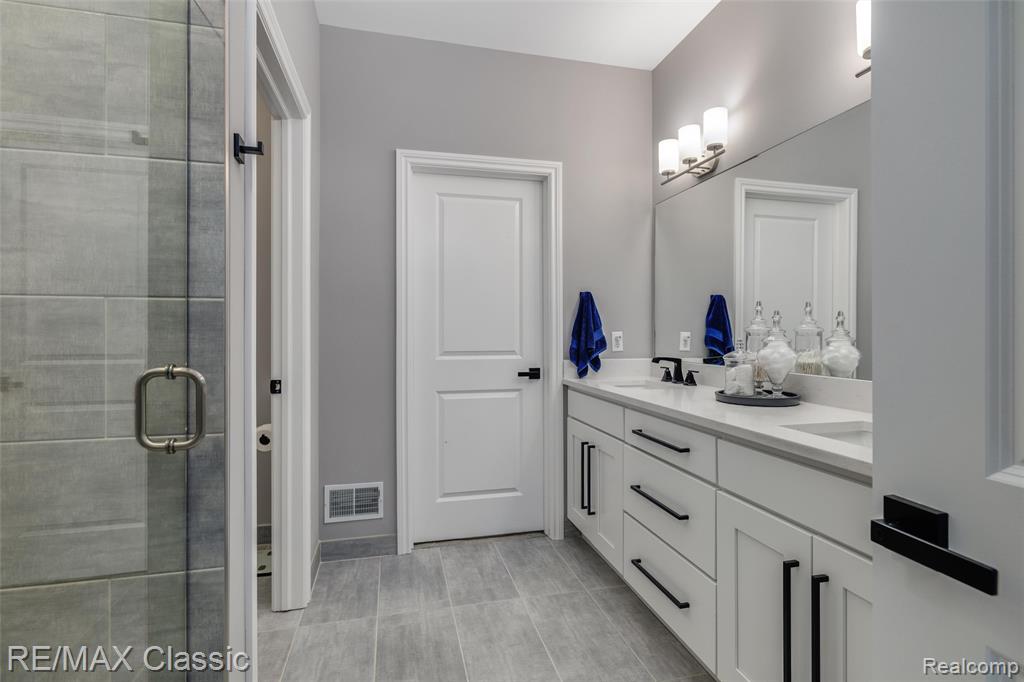 8047 Bridgestone Boulevard, White Lake, MI — Photo 18