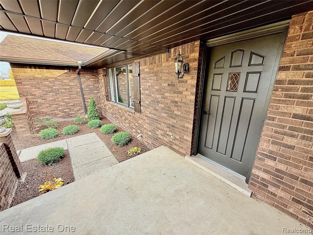 22222 29 Mile Road, Ray, MI — Photo 10