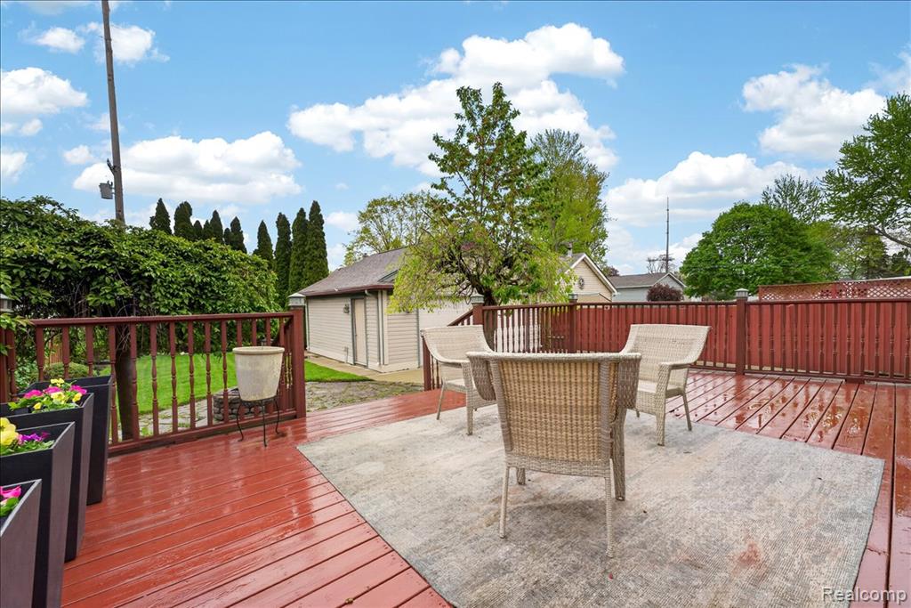 538 Pine Street, Wyandotte, MI 48192 — Photo 47