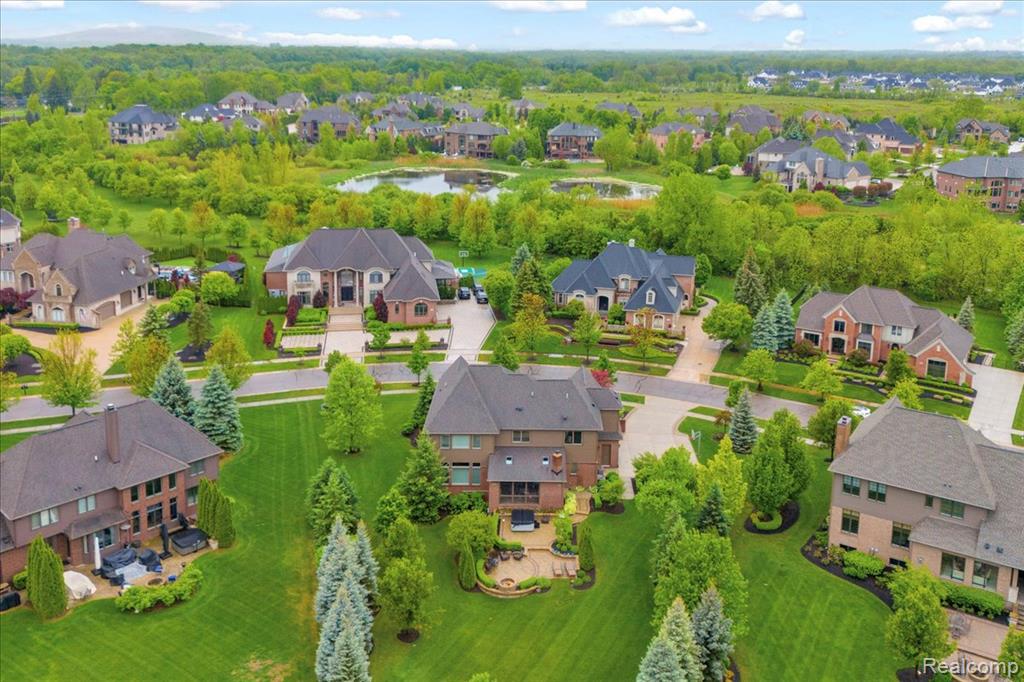 21174 Bridle Run, Northville, MI 48167 — Photo 70