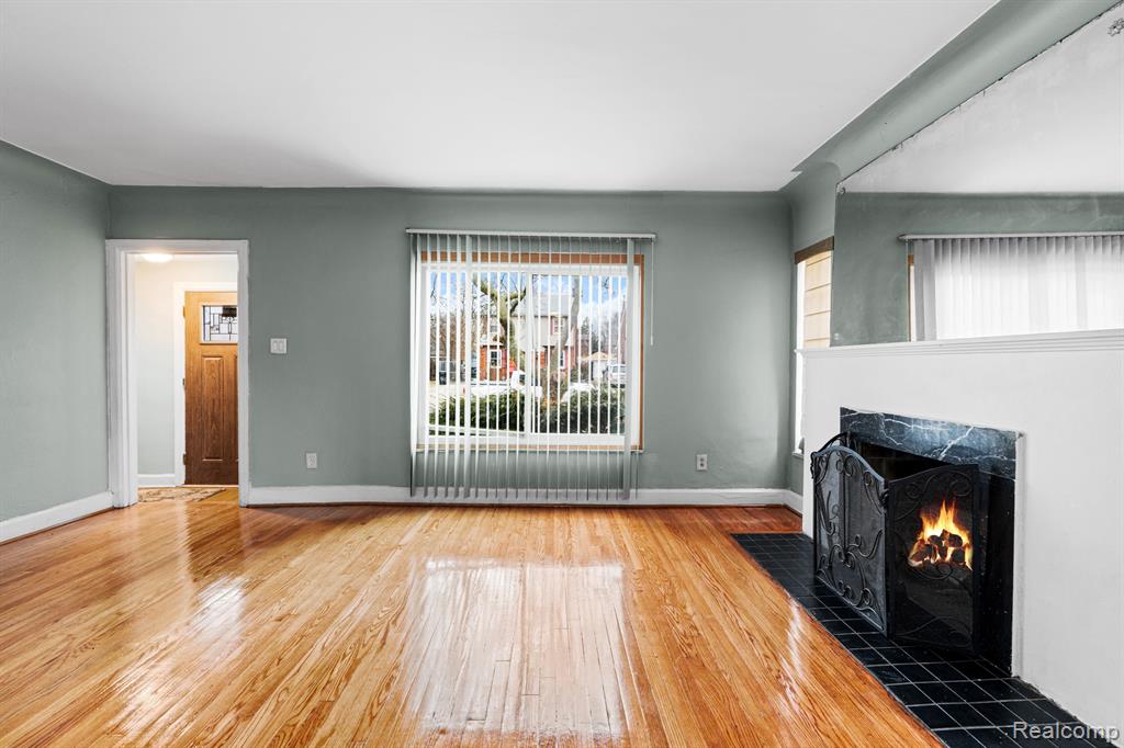 9550 ROBSON Street, Detroit, MI 48227 — Photo 4