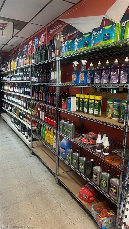 5102 9 Mile Rd, Warren, MI 48091 — Photo 22