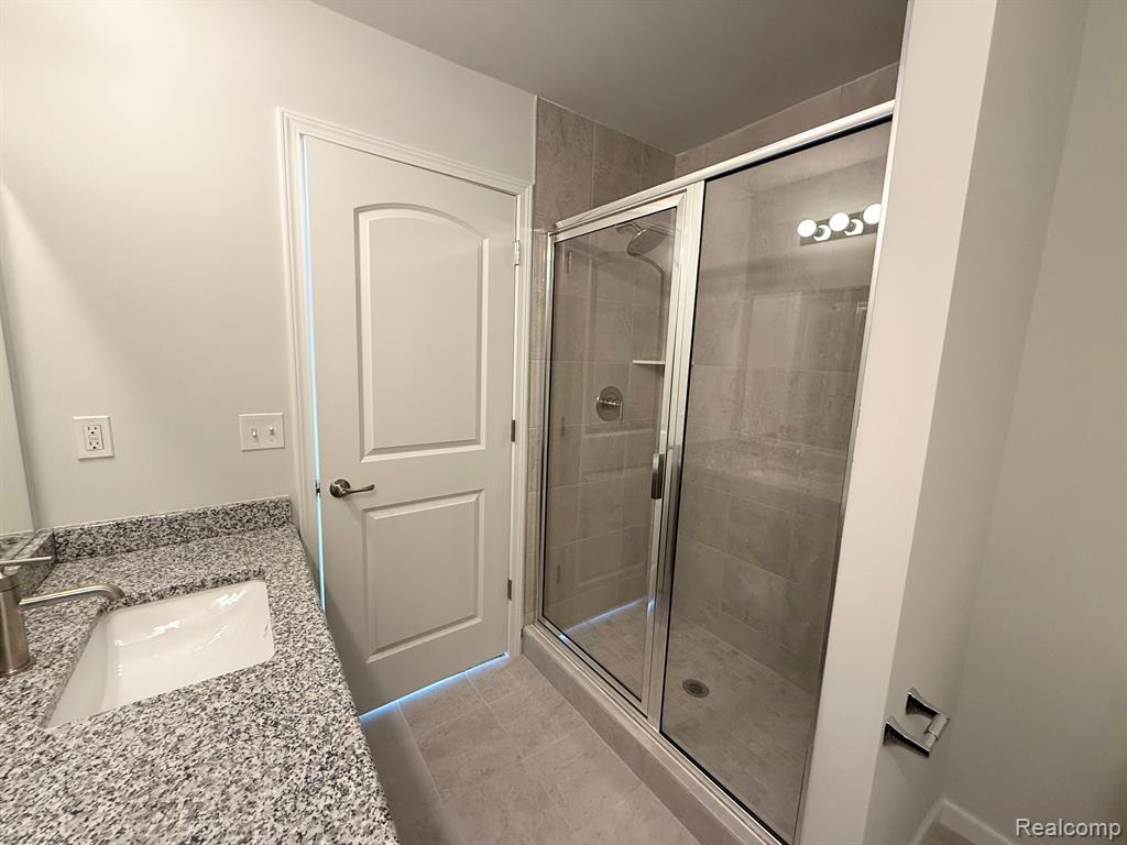 4825 Ludlow Lane, Troy, MI 48085 — Photo 22
