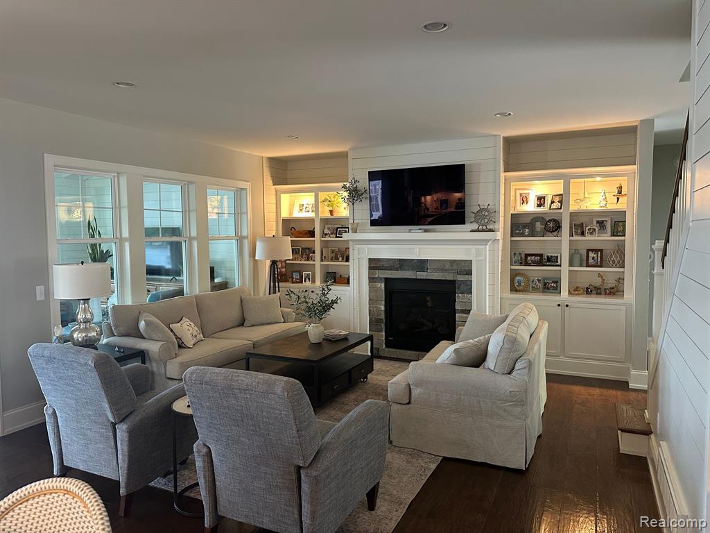 9830 ZUKEY Drive, Pinckney, MI 48169 — Photo 9
