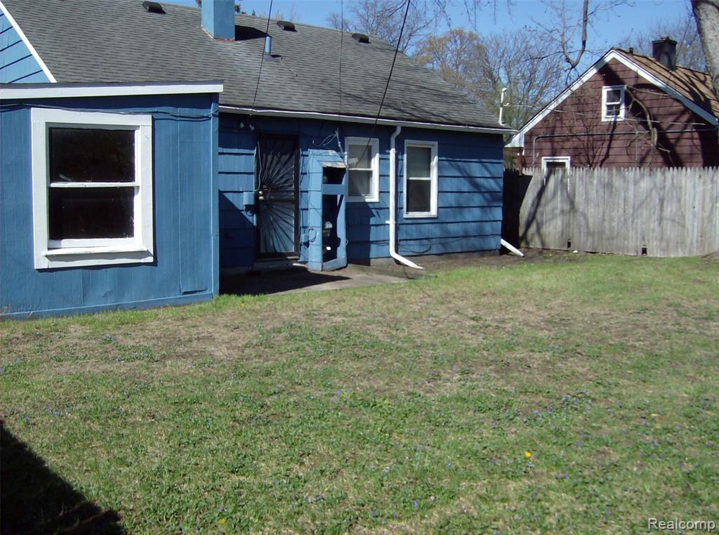 10641 TROY Street, Oak Park, MI, 48237