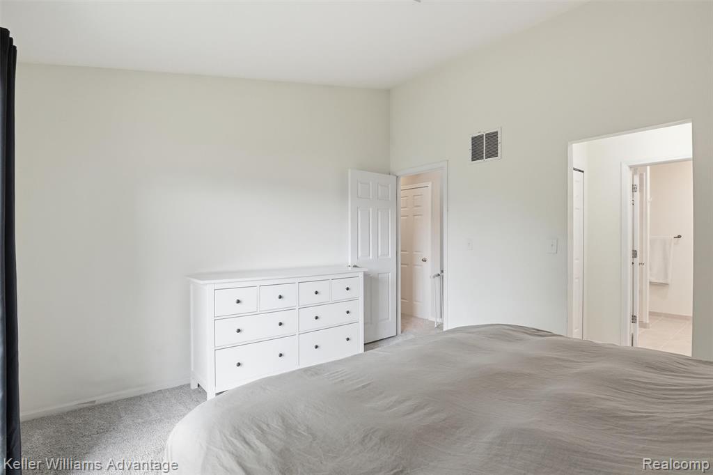 572 River Pointe Court, Milan, MI 48160 — Photo 23
